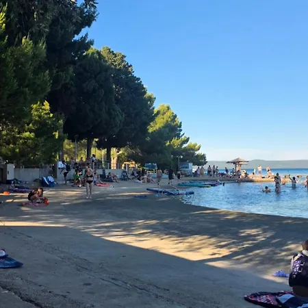 Kuzman Apartman Zdrelac