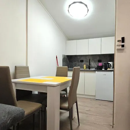 Kuzman Apartament