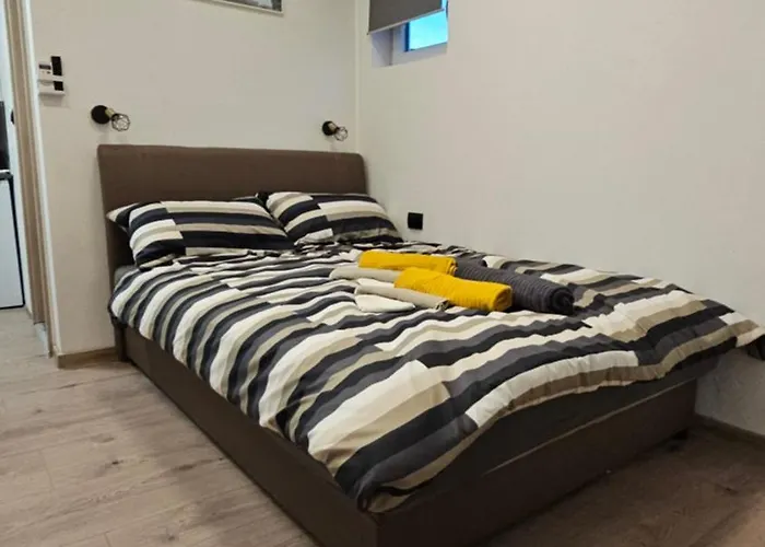 Апартаменты Kuzman *